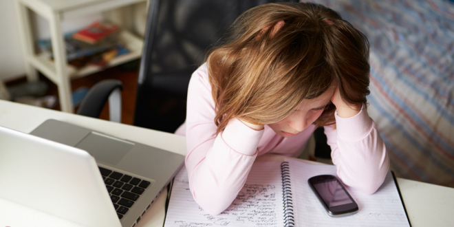 Active Role For Parents Needed Against Cyberbullying