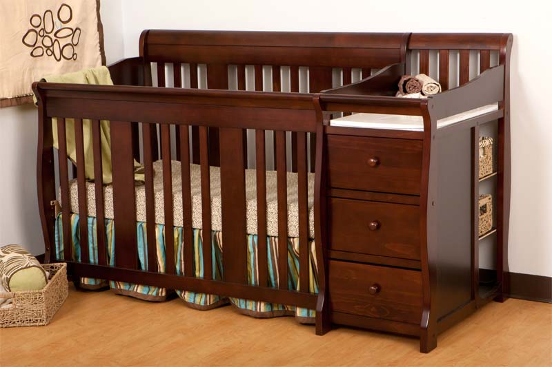 Baby Change Table: The Most Important Baby Essential For A Parent