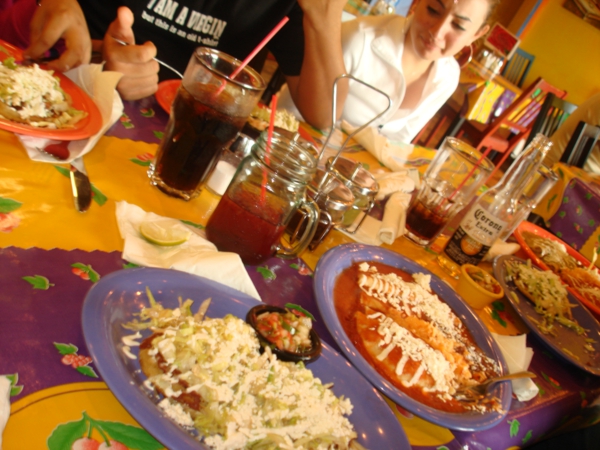 3 Top Places To Eat Out In Mexico_600x450
