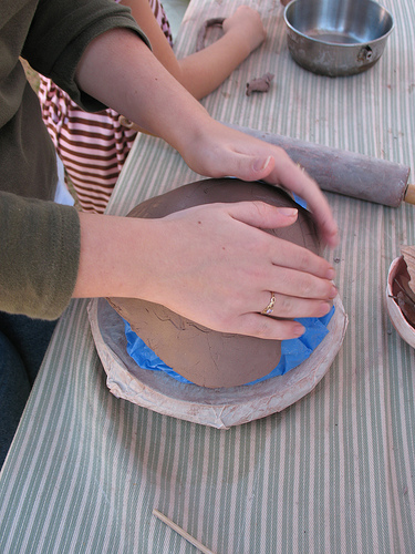 shaping_a_clay_bowl