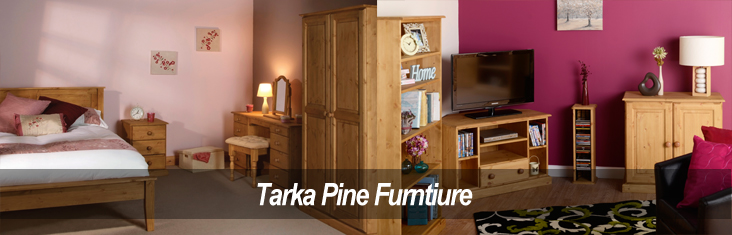 tarka-pine-bedroom-and-living