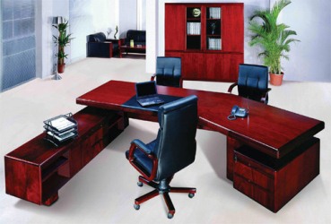 Choosing The Right Office Furniture