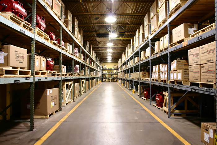 Warehouse Which Store Stocks