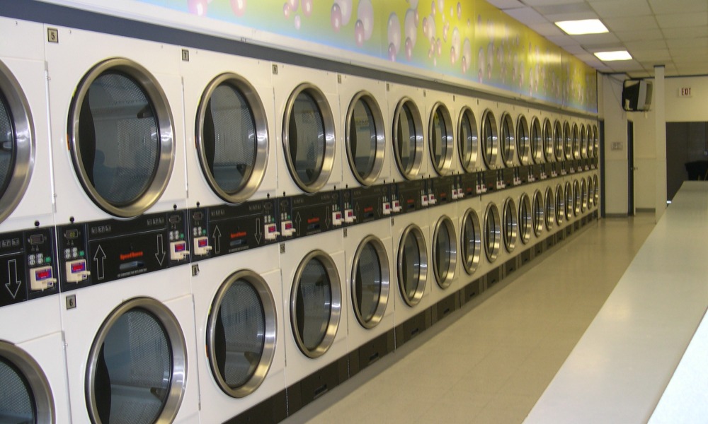 Buying A Laundromat: 5 Factors To Consider
