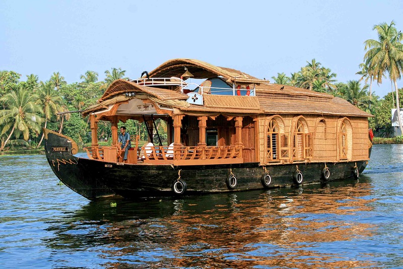 alleppey-backwaters