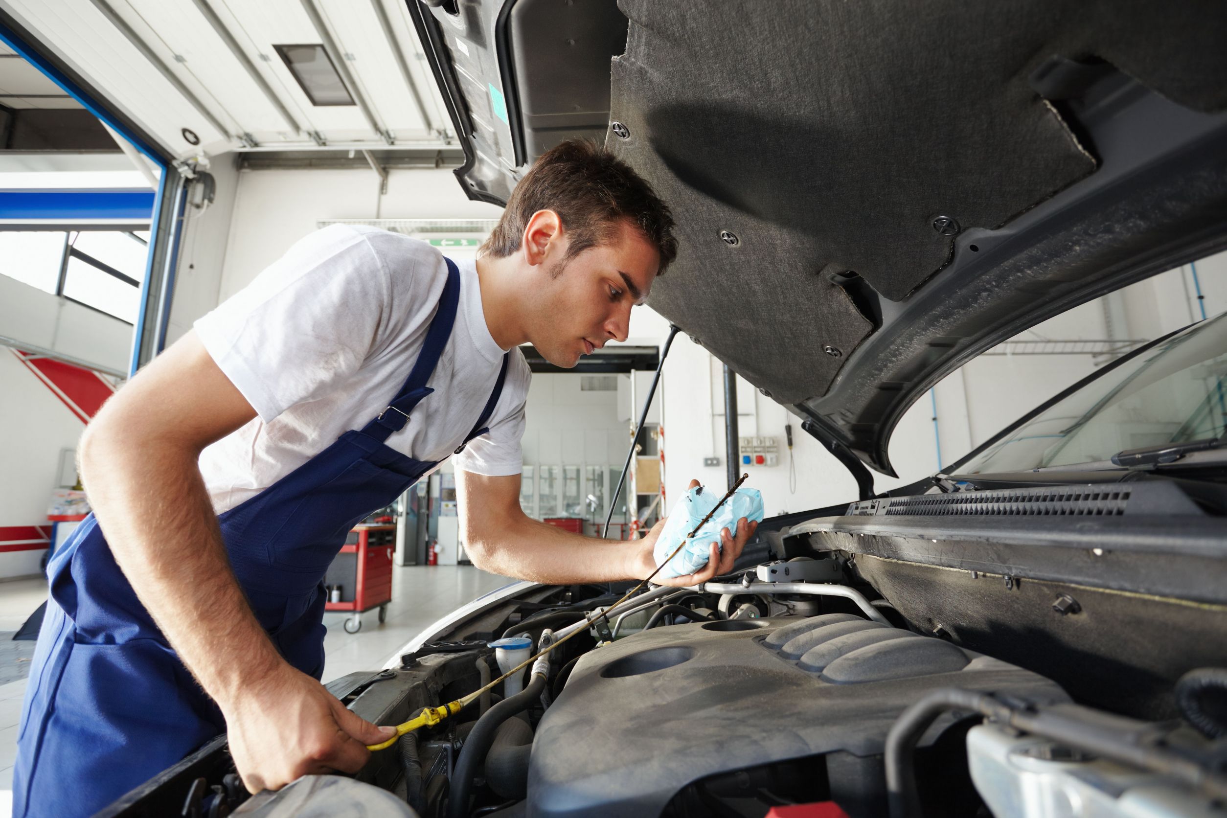 What To Look For In An Auto Repair Shop