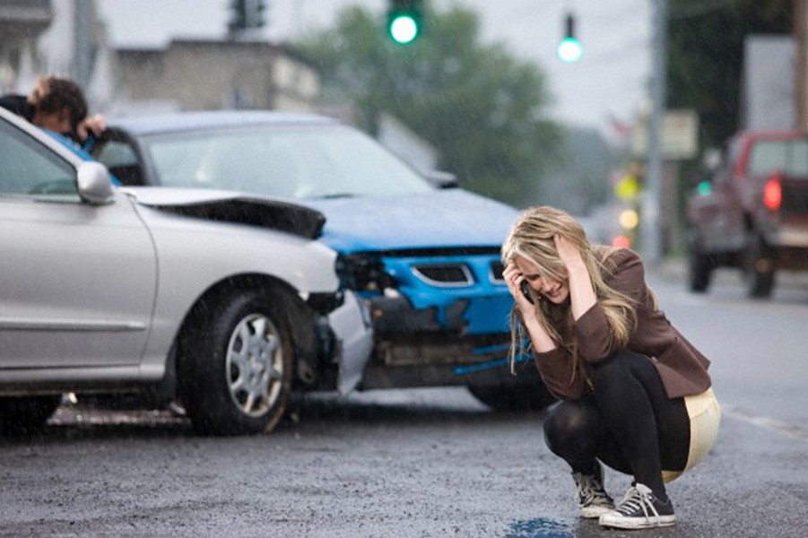 Car Accident Attorney Will Help You In Many Ways