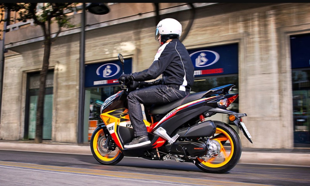 7 Helpful Safety Tips For Newbie Motorcycle Riders