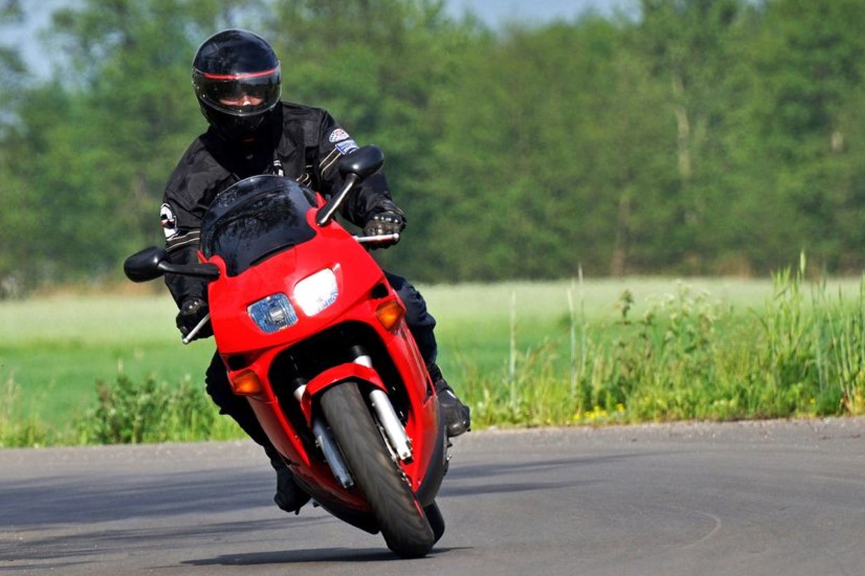 Safety Tips For Newbie Motorcycle Riders