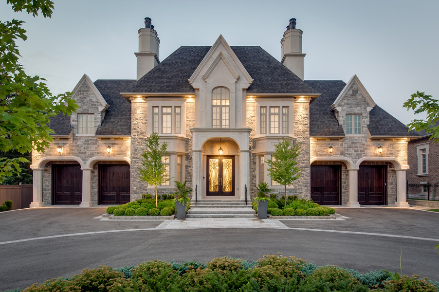 Consider These Steps To Own The Toronto Luxury Homes For Sale