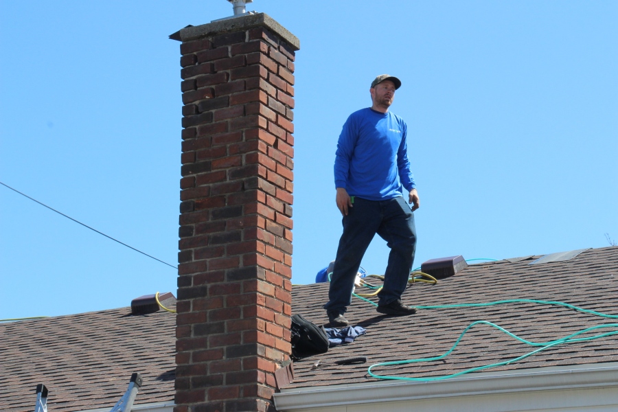 What Qualifications And Skills Should A Good Roofer Have?