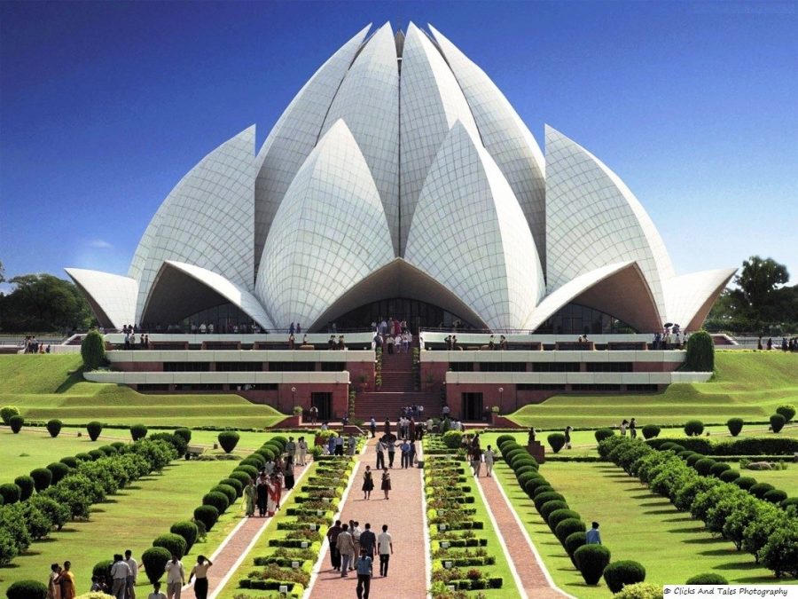 Lotus Temple: Beautiful Picnic Spot In New Delhi