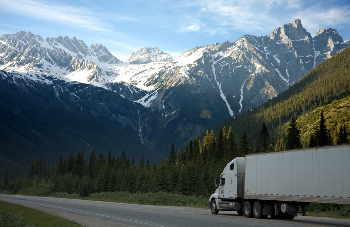 Fleet breaking Down How to Save When Maintaining Your Trucks
