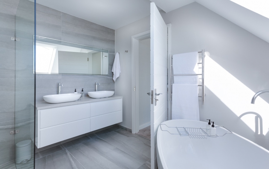 7 Smart Storage Solutions For A Small Bathroom
